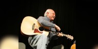Sonny Curtis, Crickets member who penned ‘Mary Tyler Moore Show’ theme, dies at 88