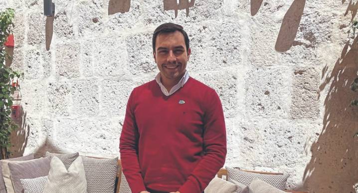 Visitas a playas de Aruba aumentan en 10 % por vuelo directo desde Arequipa