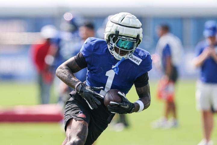 Deadspin | Giants coach eases concern over WR Malik Nabers missing practice