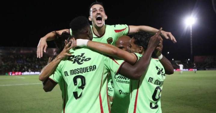 Los Bravos de Juárez doman a Pumas en una noche de intensidad en la frontera