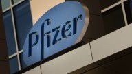Pfizer anunció inversión millonaria en EE. UU. a un día del inicio de aranceles...