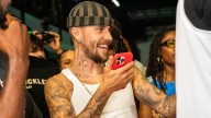  Justin Bieber reflexiona sobre el amor en «Swag ll»