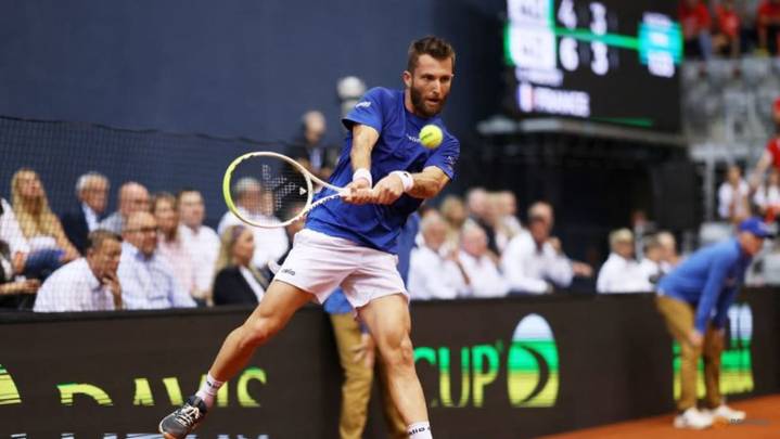 France and Argentina close in on David Cup Final 8