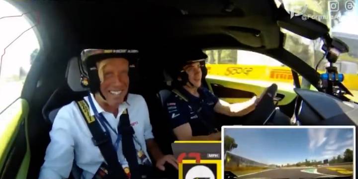 El sufrimiento del periodista Juan Fossaroli al dar una vuelta en Monza con Colapinto: “Me asustas, vamos despacito”
