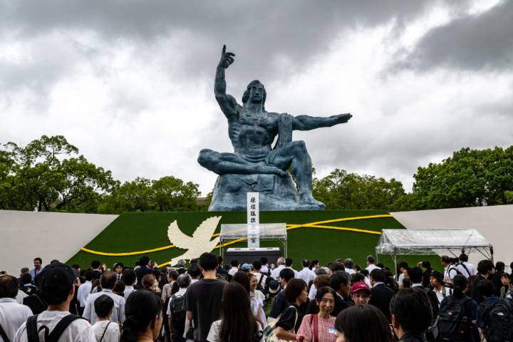 Japan’s imperial family pays respects to Nagasaki victims 80 years after atomic bombing