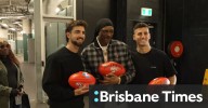Snoop Dogg gets AFL masterclass from Daicos brothers