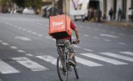 Los repartidores de La Plata siguen de paro: en qué franja horaria no toman pedidos por las app