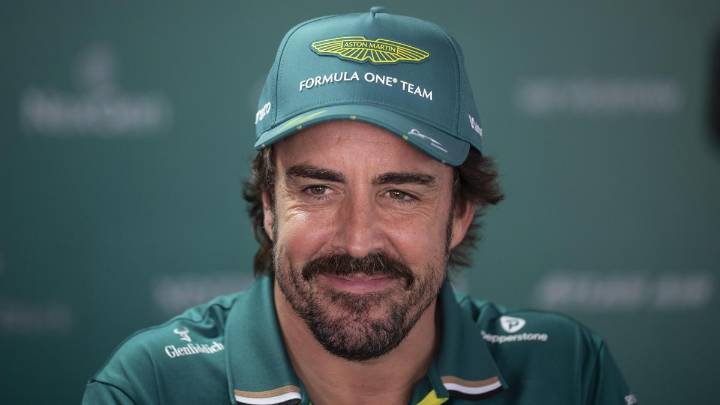Fernando Alonso da pistas sobre su futuro: “Es más posible que lo deje si tengo un coche competitivo en el 2026”