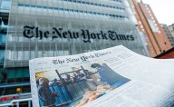 Juez desestima demanda millonaria de Trump contra The New York Times y Penguin Random House por difamación