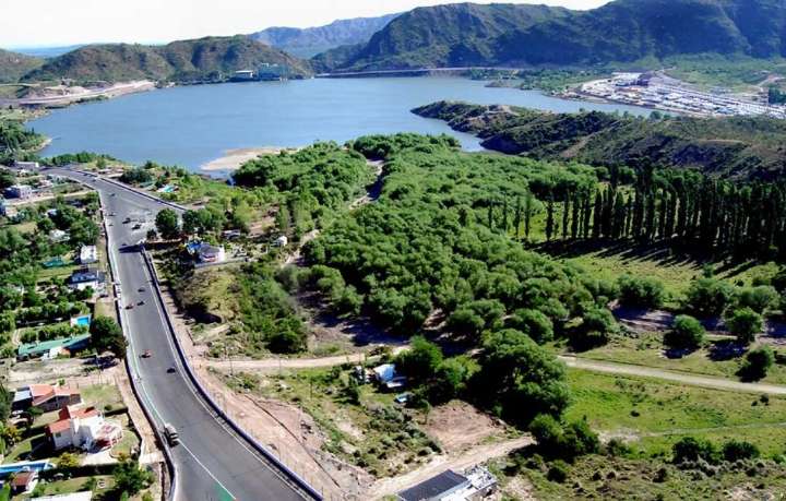Piden más de tres años de prisión para un conductor ebrio que causó la muerte de su pareja