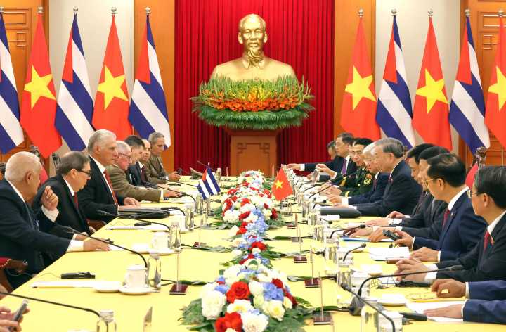 Cuba y Vietnam acuerdan estrechar su cooperación militar y de inteligencia