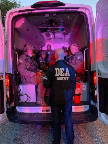 DEA realiza masivo operativo contra el Cártel de Sinaloa; hay 617 arrestos