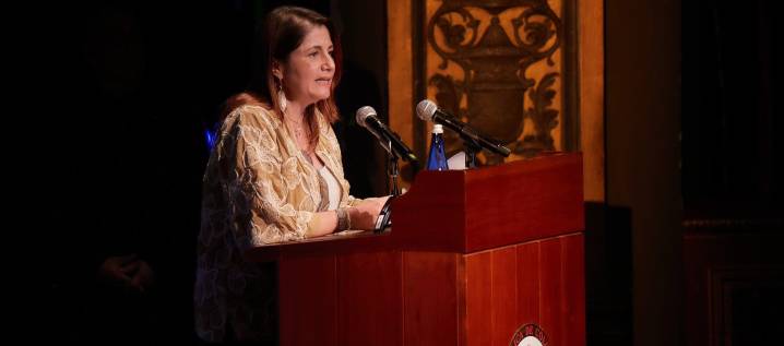 Defensora le pide a Petro respetar independencia en elección de magistrado de Corte