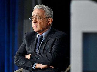 Documentos desclasificados vinculan a Álvaro Uribe con el narcotráfico