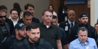 Jair Bolsonaro fue trasladado de urgencia al hospital por un malestar abdominal