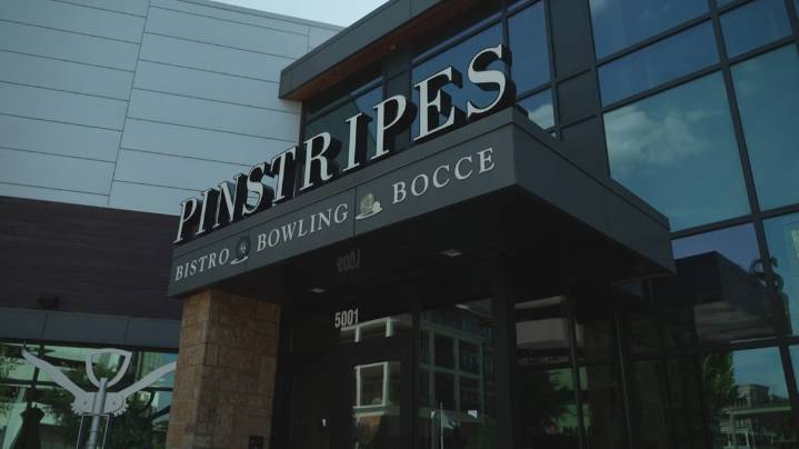 Bride scrambling for new venue after Pinstripes' closure in Fort Worth