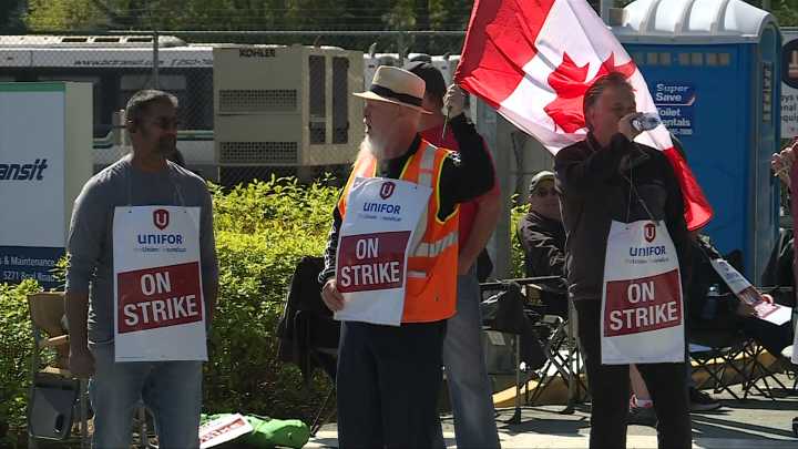 B.C. appoints special mediator Vince Ready to Cowichan Valley transit dispute