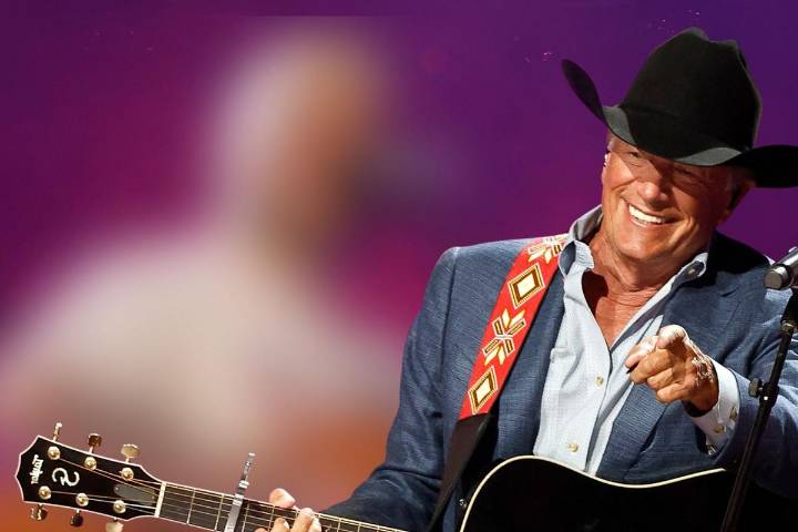 Country Music's Rising Star Breaks George Strait's Concert Record