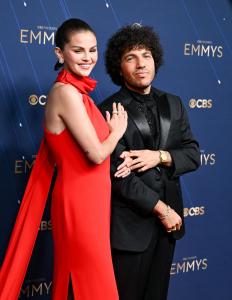 Eagle-Eyed Fans Noticed This Ultra-Romantic Detail in Selena Gomez & Benny Blanco’s Wedding Photos