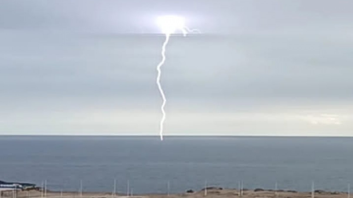 Ante particular evento climático: Meteorología emite alerta para Antofagasta por tormentas eléctricas