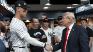Trump genera reacciones divididas en emotivo partido de Yankees por 9/11