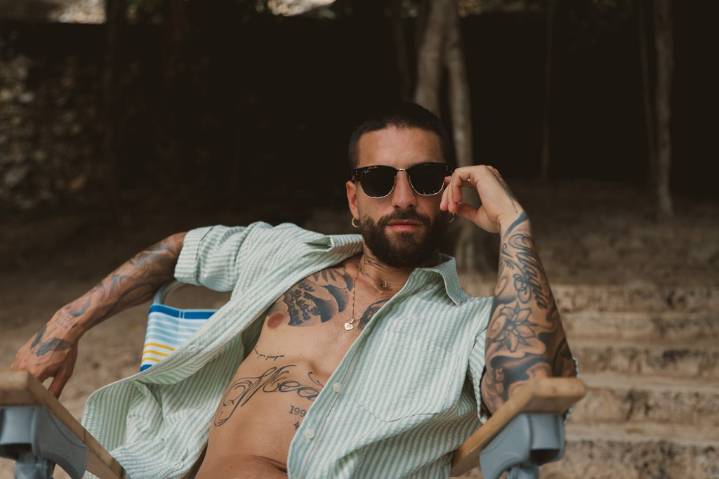 Maluma Nabs His 25th No. 1 Hit on Latin Airplay Chart With ‘Bronceador’: ‘A Dream Come True’