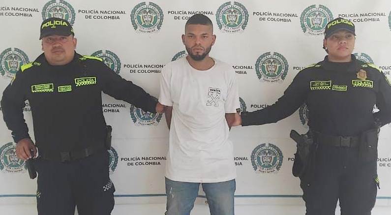 Capturan en Fonseca a hombre requerido en Bogotá por hurto agravado