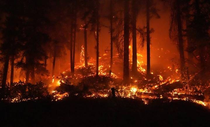 Labor Mtn. Fire Jumps By 2,000 Acres Ahead Of Worsening Weather