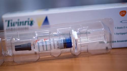Why doctors say the birth dose of the hepatitis B vaccine is still necessary