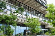 Alphabet's Arsenal Has Tilted The AI Search Wars (NASDAQ:GOOGL)