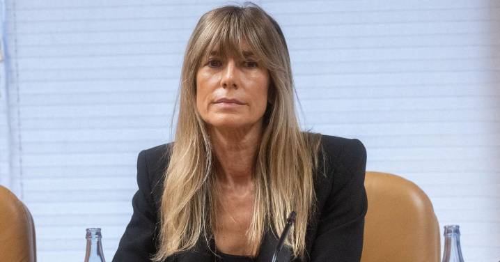 El juez Peinado informa a Begoña Gómez de que si la juzgan por malversación lo hará un jurado
