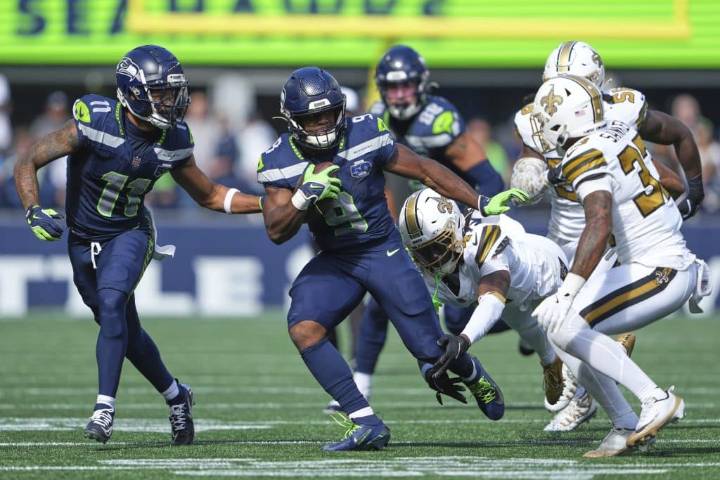 New Orleans Saints lose third straight, falling to Seattle 44