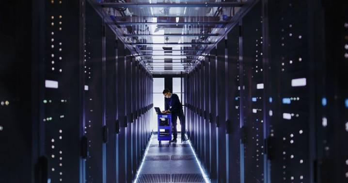 Ministerio de Ciencia estrena guía para facilitar la inversión de Data Centers en Chile