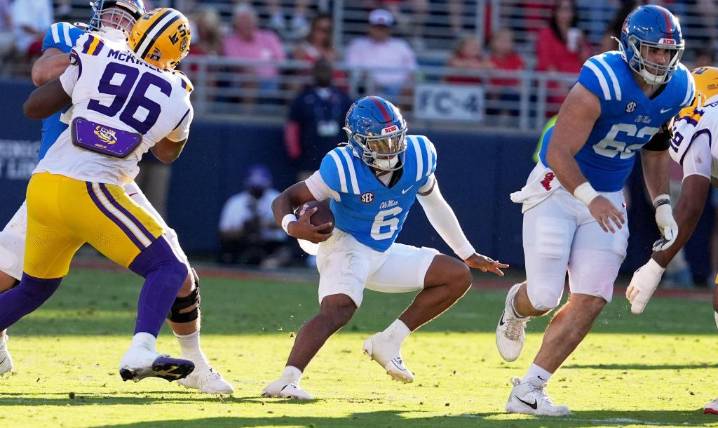 No pedigree, no problem for former Ferris State QB Trinidad Chambliss vs. LSU
