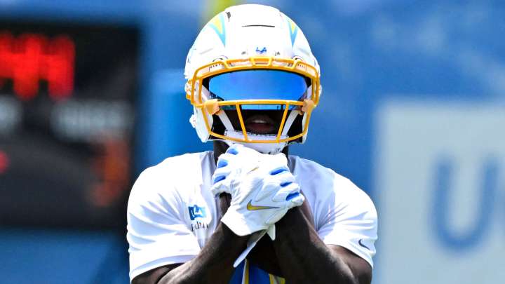 NFL first-round pick who has banked $16 million in career wakes up unemployed after roster cut one week into 2025 season