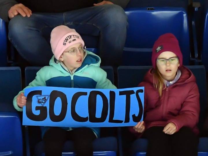 Cornwall Colts win regular-season opener 3-2 over Carleton Place Canadians