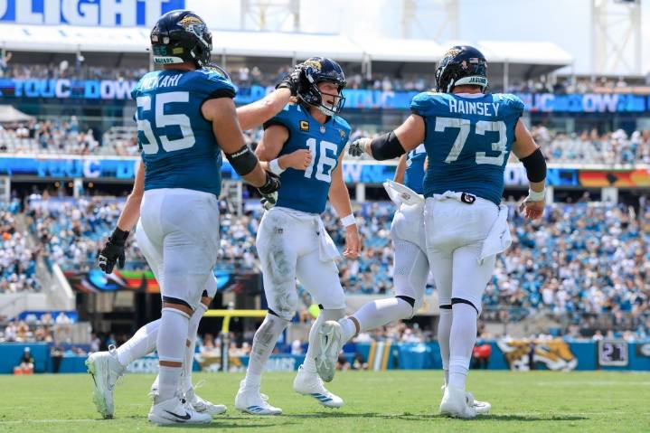 Lawrence and Etienne deliver as Jaguars open new regime with victory over Panthers