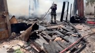 Fuerte incendio arrasa con dos tejabanes de la colonia Postal Cerritos