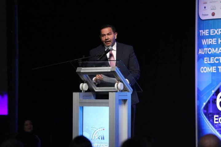Participa el Alcalde Pérez Cuéllar en la inauguración de Expo Wiretech en El Paso, Texas