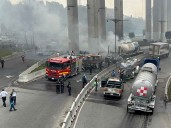 Suben a 15 los fallecidos por explosión de camión de gas en México