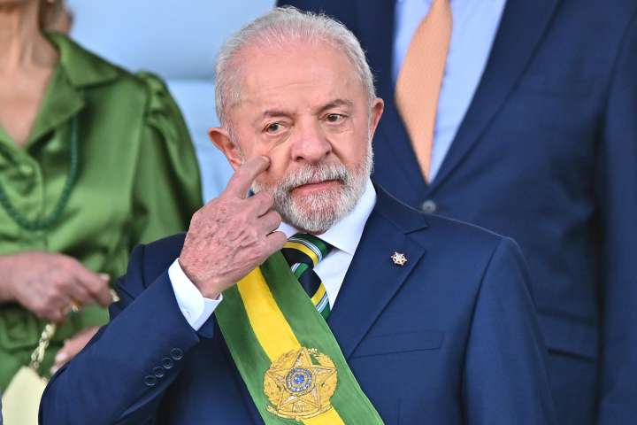Lula critica la presencia militar de EEUU en el Caribe durante la cumbre de los BRICS