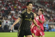 Deadspin | Son Heung-Min scores brace, LAFC cruises past St. Louis City