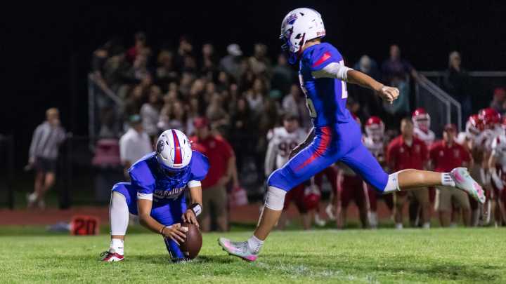 7 Week 1 Seacoast football standouts: QBs, a soccer goalie and more