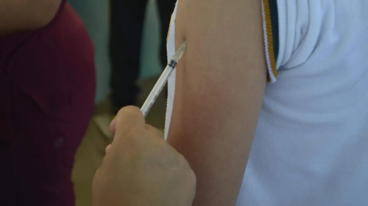 Sin rechazos a vacuna contra el sarampión en escuelas de Chihuahua