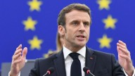 Macron denuncia «atrincheramiento» de Rusia en la lógica del terror tras...
