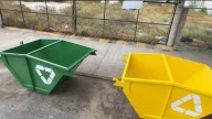 Instalan nuevos contenedores para separar basura en bulevar Héroe de Nacozari en Tehuacán