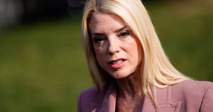 Pam Bondi ‘Pushed Back’ at Steamroller Trump on Comey Indictment