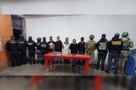 Caen 5 integrantes de La Chokiza en Ecatepec con armas, droga y más de 200 mil pesos