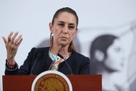 Sheinbaum confirma la detención de 23 mexicanos en redada en planta de vehículos de Georgia