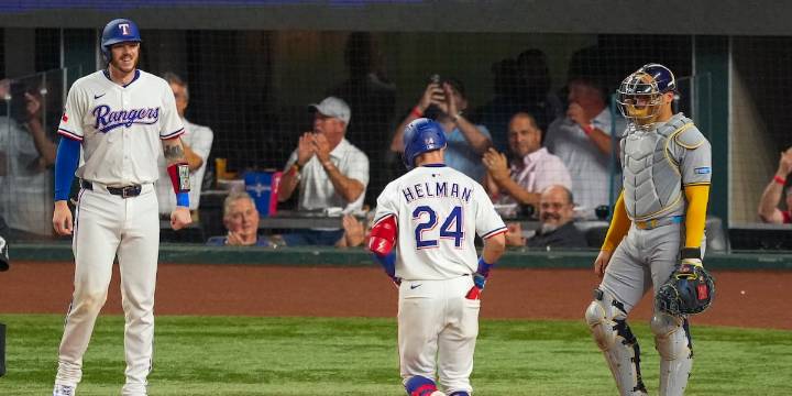 Michael Helman hits 2-run HR, make catch to prevent 2-run HR, as Rangers beat Brewers 5